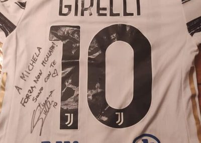 Il Sogno di Michela 16 anni ” Vorrei avere la maglietta autografata dal grande capitano della Juve CRISTIANA GIRELLI” – giugno 2022
