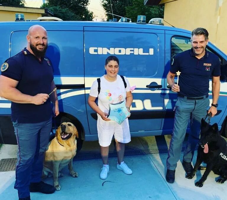 Il sogno di Benedetta 16 anni “Vorrei trascorrere un giorno con la Polizia Cinofila e accompagnarmi con i cani Poliziotto”! – Agosto 2022