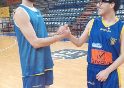 Il sogno di Alessandro 19 anni “Scendere in campo con gli atleti della GIVOVA Scafati Basket Serie A” – Scafati (SA) marzo 2023